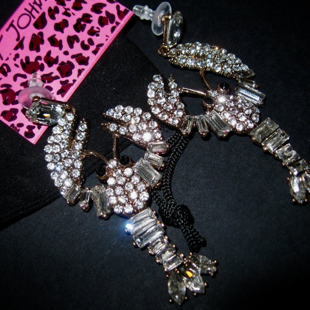 Sparkling Clear Crystal Drop Earrings - Gold Tone